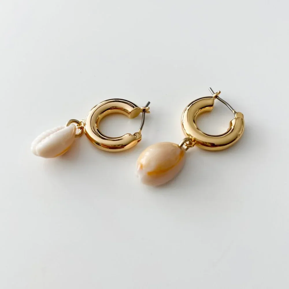 J. Crew Cowrie Shell Drop Huggie Hoop Earrings - Picture 3 of 3